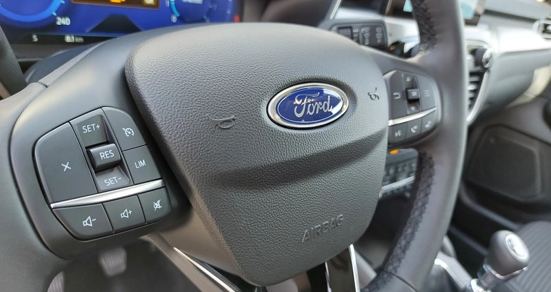 Ford Kuga cena 128450 przebieg: 10, rok produkcji 2024 z Opole małe 704